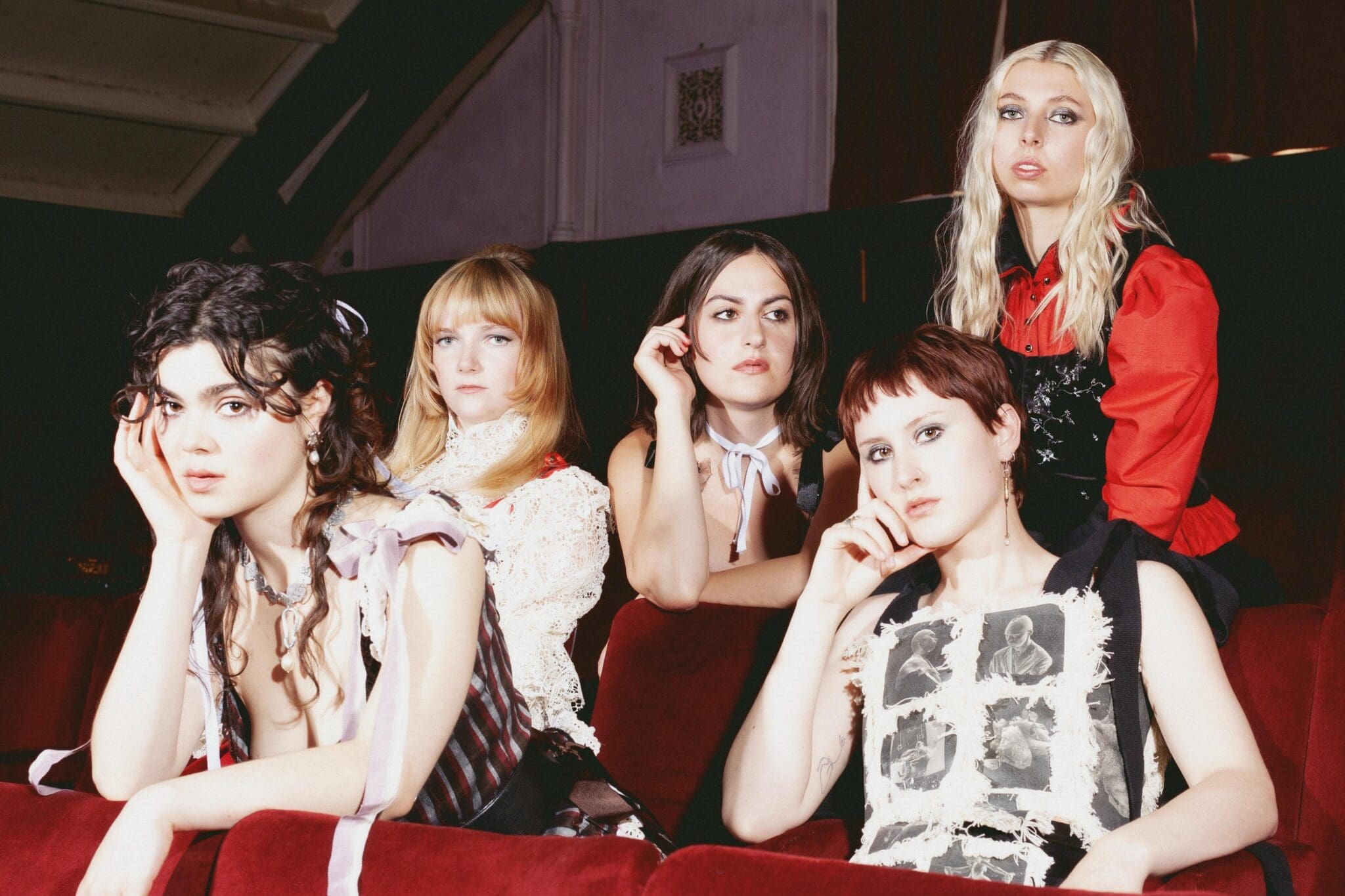 Ladies and Gentlemen: The Last Dinner Party - Philthy Mag